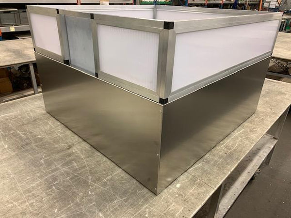 Frühbeet animalia (103 x 103 cm)