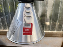 Metallschutzkorb 250 Watt mit 2,5 Meter Kabellänge