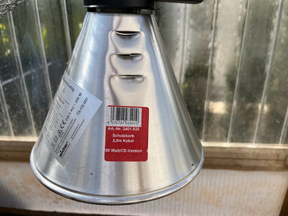 Metallschutzkorb 250 Watt mit 2,5 Meter Kabellänge