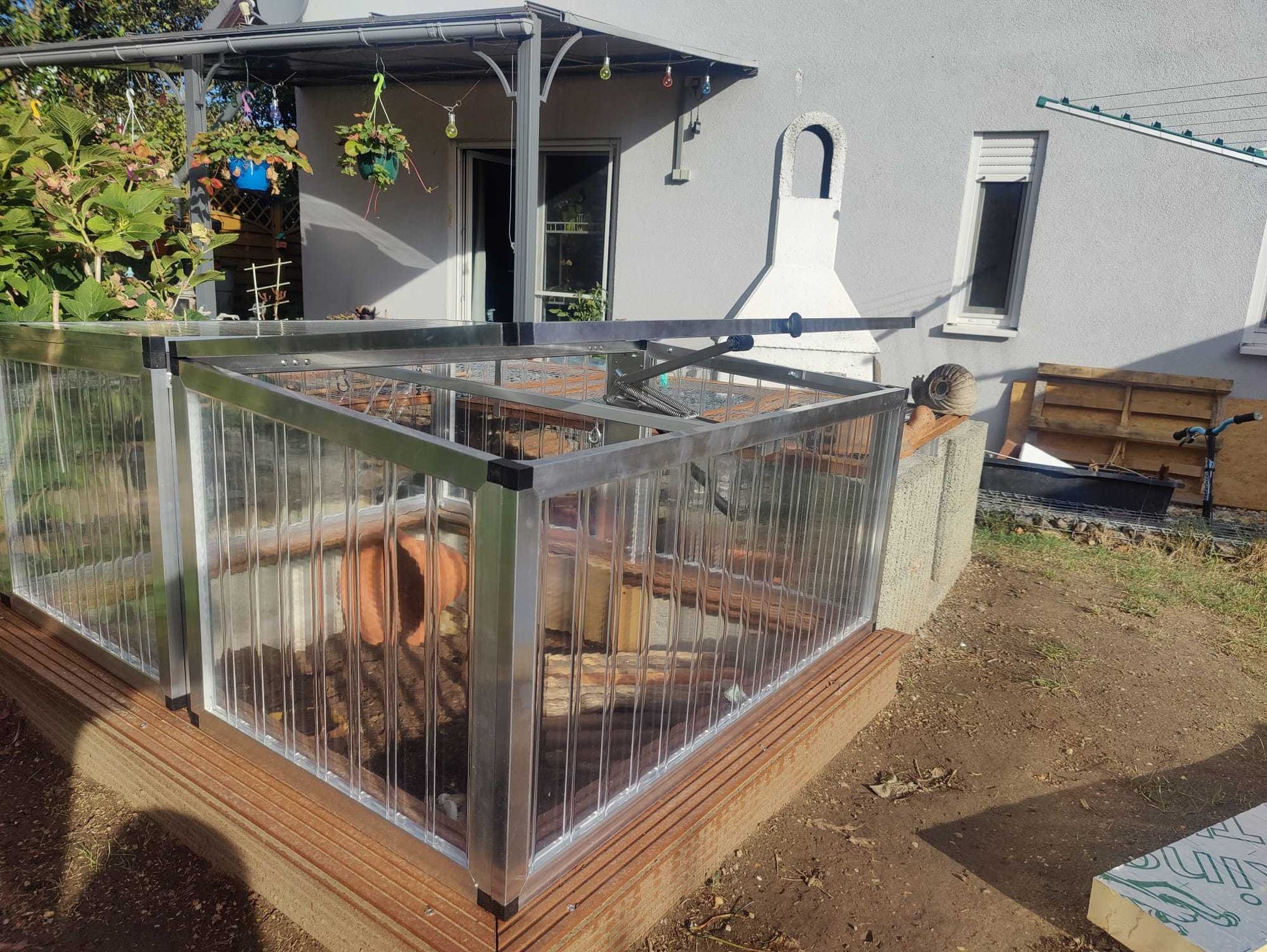 Automatischer Fensterheber für Schildkröten-Frühbeet mit Rolle im casa 103 x 125 cm