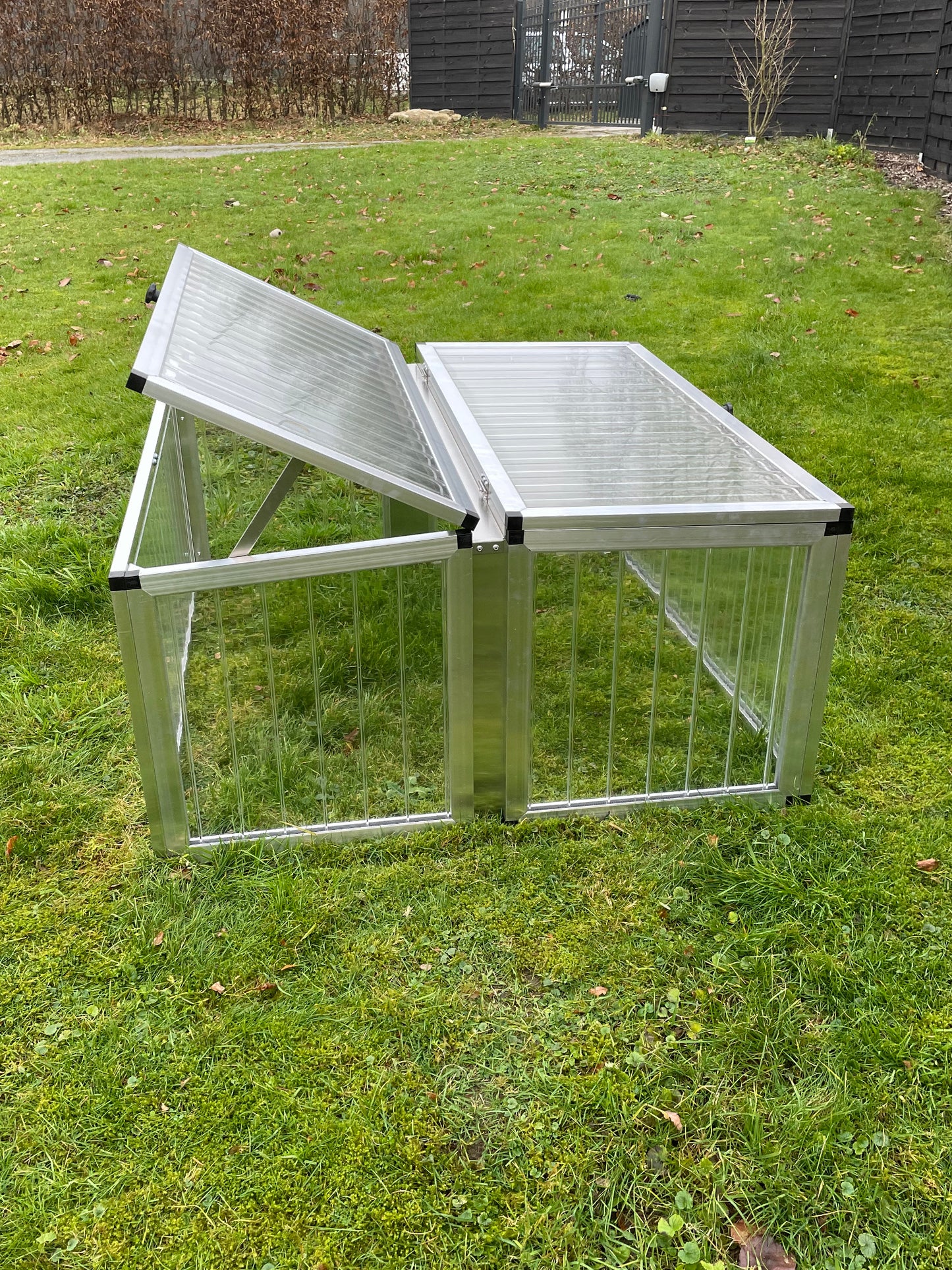 Landschildkröten-Frühbeet casa (103 x 125 cm) ALLTOP - Satteldach, 1 Deckel offen