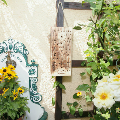 Nistholz für Wildbienen